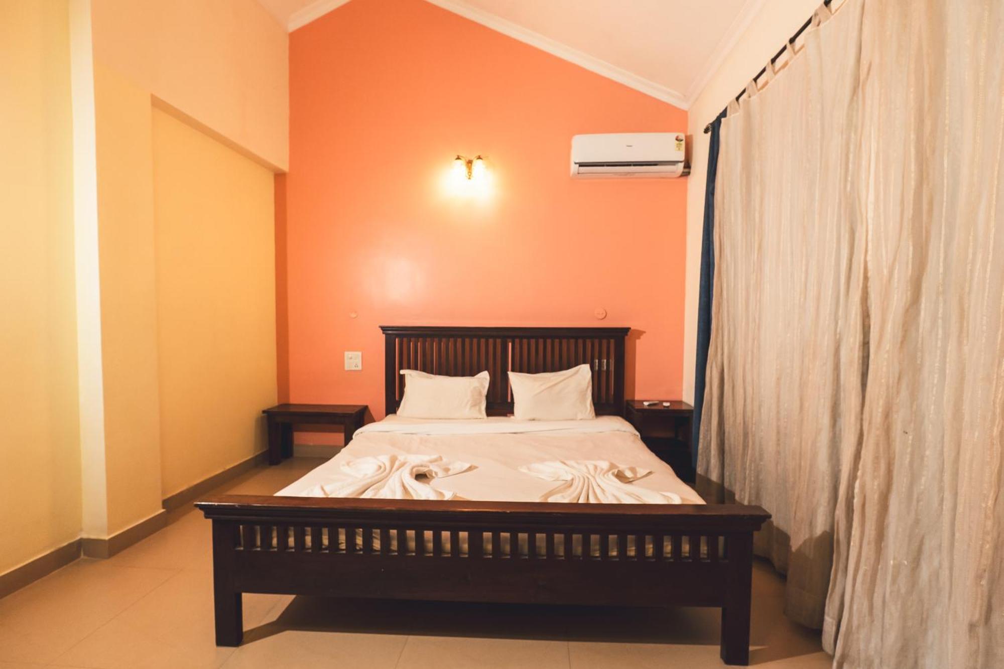 Villa M - Lagoon 4 Calangute 3Bhk Pool Facing, Breakfast Included 果阿旧城 外观 照片